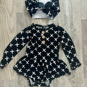 Bums & Roses Cross print dress & bow set 6/9